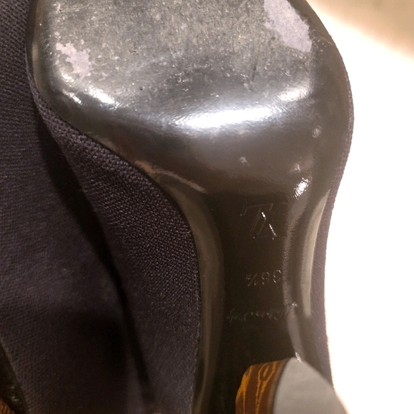 Louis Vuitton Silhouette monogrammed sock boot - Picture 6 of 10